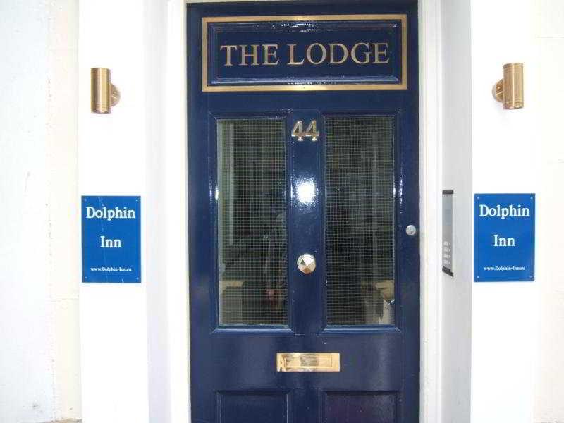Dolphin Inn - The Lodge Londra Esterno foto